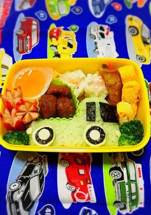 キャラ弁 簡単 ダンプカー弁当-レシピのメイン写真