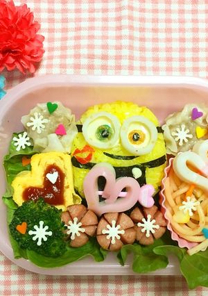 キャラ弁☆キスマークつけたミニオンのボブ-レシピのメイン写真