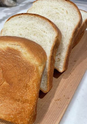 もっちり手ごねパン-レシピのメイン写真
