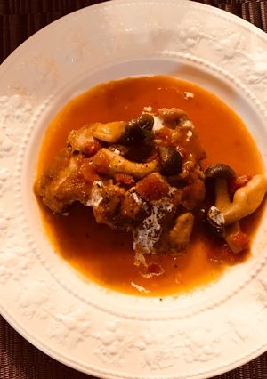鶏モモとしめじのトマト煮込み-レシピのメイン写真