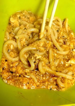 麻婆豆腐の素で☆麻婆かきたまうどん-レシピのメイン写真