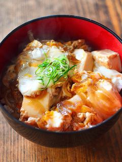 【簡単10分】豆腐と玉ねぎの卵とじ丼-レシピのメイン写真