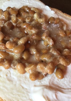 納豆とクリームチーズのトースト-レシピのメイン写真