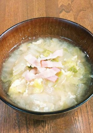 白菜とベーコンのお味噌汁-レシピのメイン写真