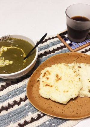 腸活★ほうれん草のカレーと米粉のナン♪-レシピのメイン写真