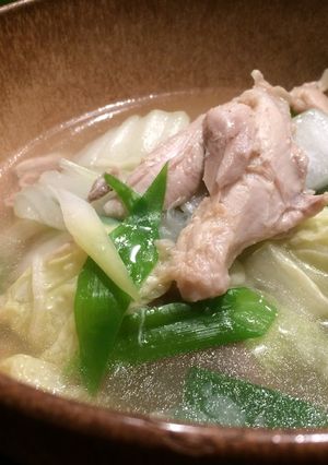 骨付きモモ肉で☆あっさりチキンスープ-レシピのメイン写真