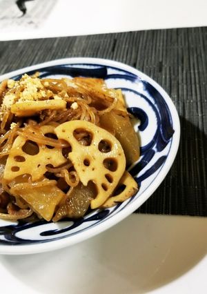 胡麻油香る豚肉とレンコン、ヤーコンの煮物-レシピのメイン写真