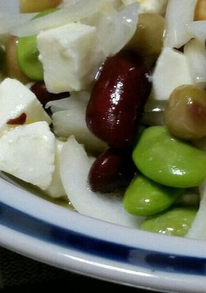 モッツァレラチーズと豆のサラダ-レシピのメイン写真