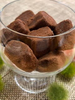 ☆材料3つ!レンジで簡単、生チョコ♪-レシピのメイン写真