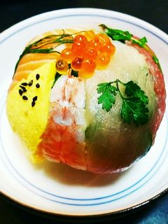 ひな祭りに、手まり寿司より大きい蹴鞠寿司-レシピのメイン写真