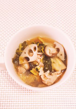 ホッとスープ＊白菜牛蒡蓮根豚肉生姜法蓮草-レシピのメイン写真