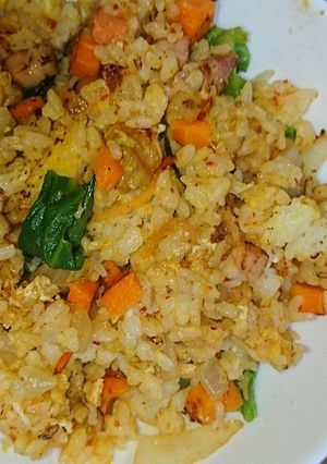 レタス・キムチ炒飯 ~ お父さん一人昼食-レシピのメイン写真