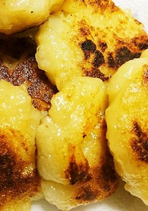 モチモチ♪じゃがいもだけの簡単お焼き-レシピのメイン写真