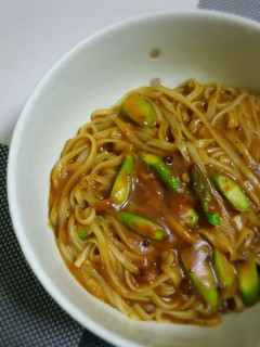 レトルトカレーで汁なしカレーうどん-レシピのメイン写真