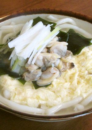 簡単！あさりとわかめと青ねぎの卵うどん-レシピのメイン写真