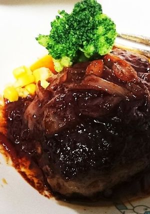 パパ直伝＋他 アレンジ ハンバーグ-レシピのメイン写真