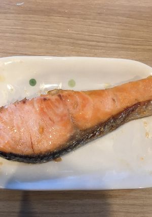 特売の鮭でも煮切り酒塗るとふっくら柔らか-レシピのメイン写真