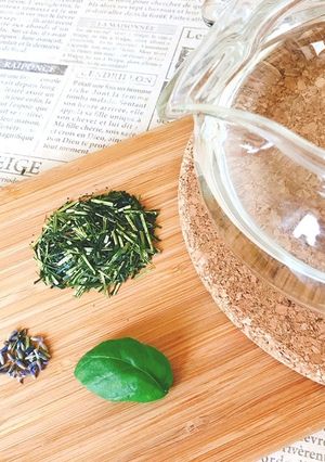 ラベンダーのハーブ緑茶-レシピのメイン写真