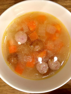玉ねぎにんじんウインナーのスープ-レシピのメイン写真