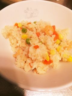 ずぼらさんのエビピラフ※炊飯器使用-レシピのメイン写真