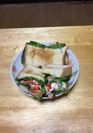 ツナとパプリカのサンドイッチ-レシピのメイン写真