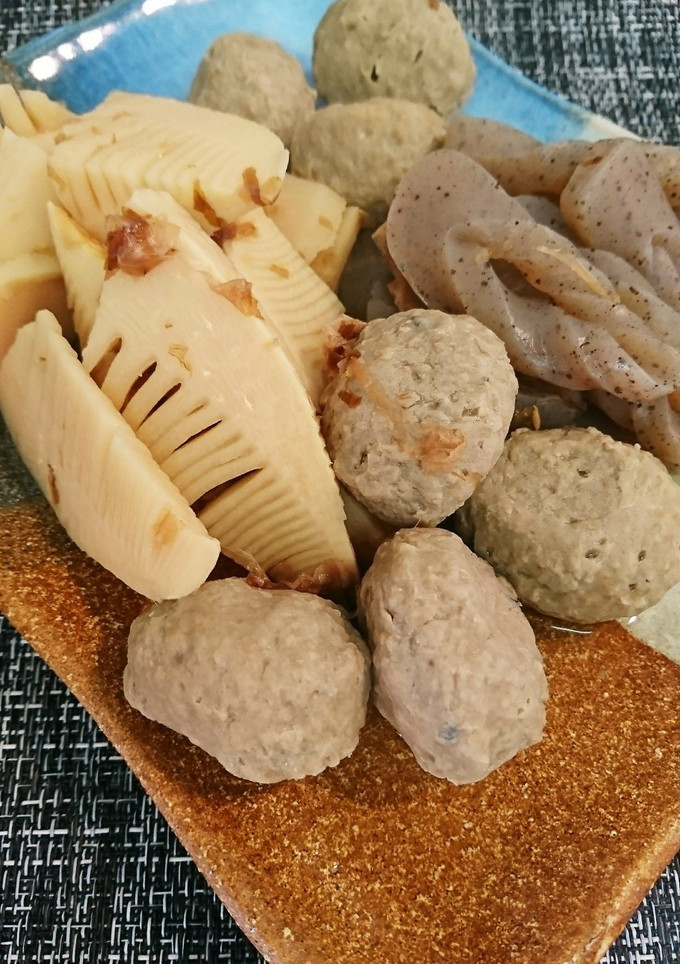 タケノコとつみれとこんにゃくの煮物★-レシピのメイン写真