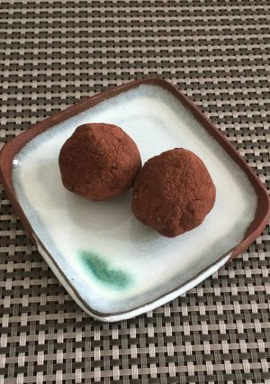 ナッツとゴマ入り酒粕チョコトリュフ-レシピのメイン写真