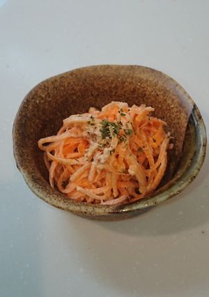 【003】食べやすいニンジンサラダ-レシピのメイン写真