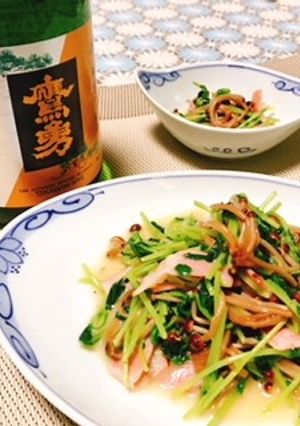 豆苗と山茶茸、ベーコンのバター炒め-レシピのメイン写真