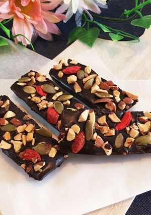 ミックスナッツの生チョコレートバー-レシピのメイン写真