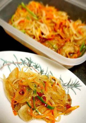 作り置き！野菜と共に食べよう鯵の南蛮漬け-レシピのメイン写真