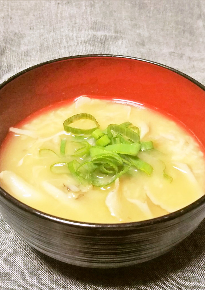 舞茸ととろろの味噌汁-レシピのメイン写真