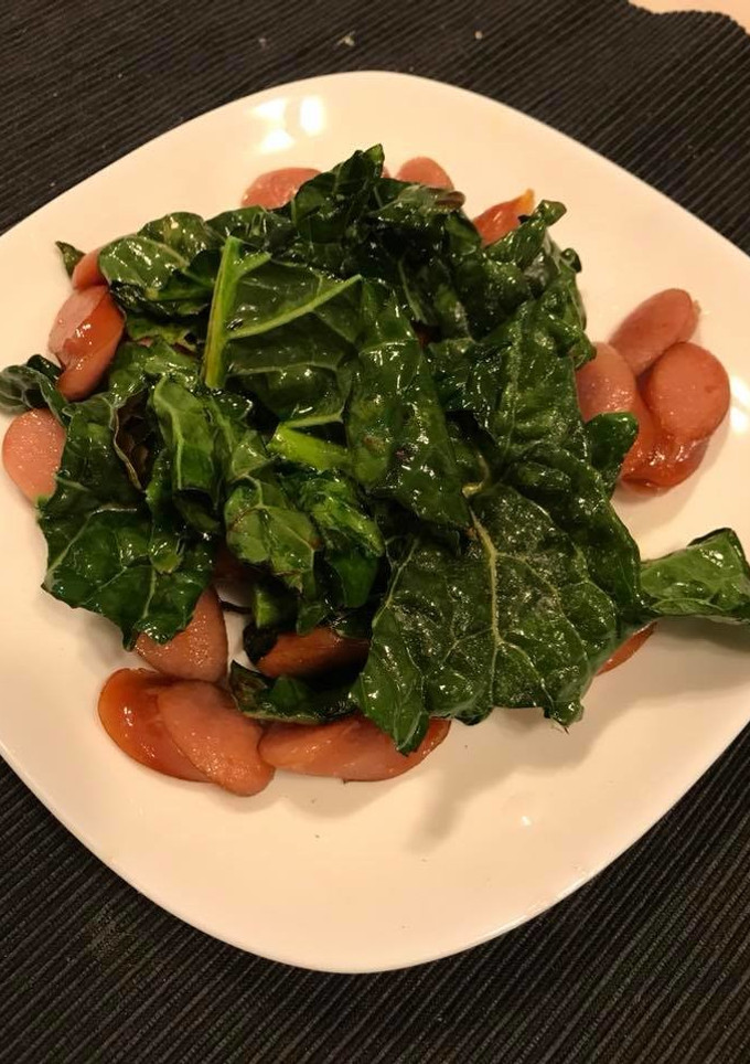 農家の食卓〜アレッタの葉とウインナー炒め-レシピのメイン写真