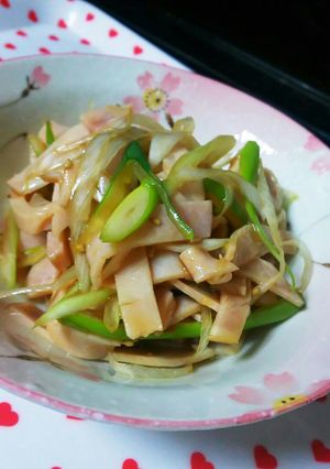 簡単おつまみ❗長ネギとハムの醤ラー油和え-レシピのメイン写真
