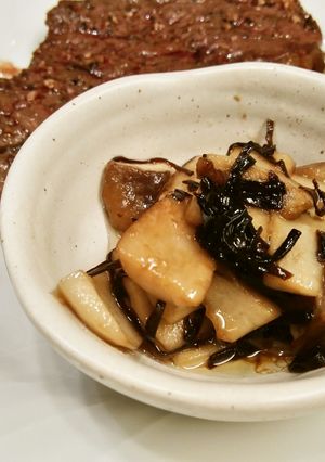 簡単副菜★エリンギの塩昆布炒め-レシピのメイン写真