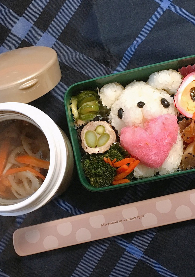 はあと♪を持ったくまちゃん弁当-レシピのメイン写真