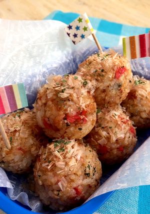 子供が喜ぶ♪たこ焼き風な焼きおにぎり-レシピのメイン写真