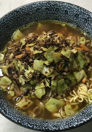 サッポロ一番みそ☆カレーラーメンに変身！-レシピのメイン写真