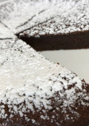 簡単☆炊飯器☆濃厚ガトーショコラ-レシピのメイン写真