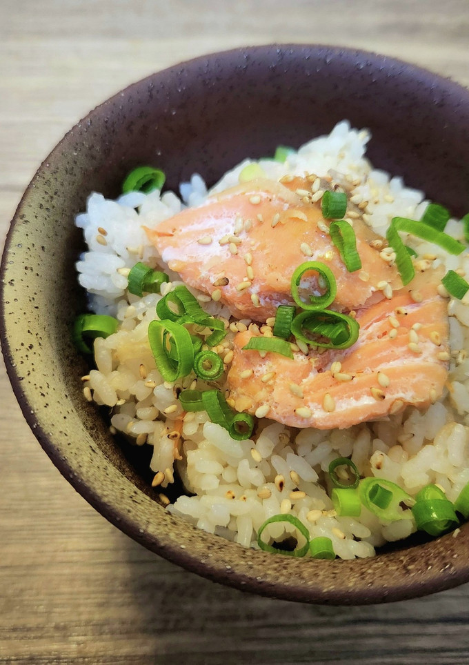 生姜が香る鮭の炊き込みご飯♡-レシピのメイン写真