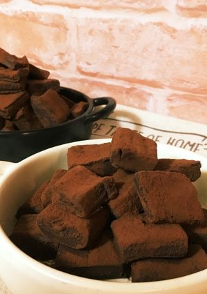 思わずまた食べたくなる♡簡単!生チョコ♡-レシピのメイン写真