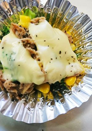お弁当 簡単 ブロッコリーツナチーズ焼き-レシピのメイン写真