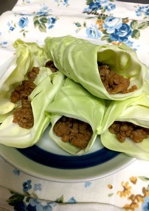 食べ過ぎ注意！鶏そぼろのキャベツ巻き-レシピのメイン写真