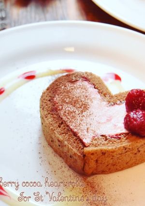 ラズベリーココアハートロールケーキ♡-レシピのメイン写真