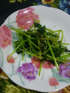 簡単!豆苗の中華ブラックペッパー味炒め-レシピのメイン写真