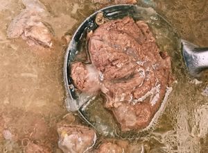 すぐ使える✨柔らか牛すね肉✨下茹で保存-レシピのメイン写真