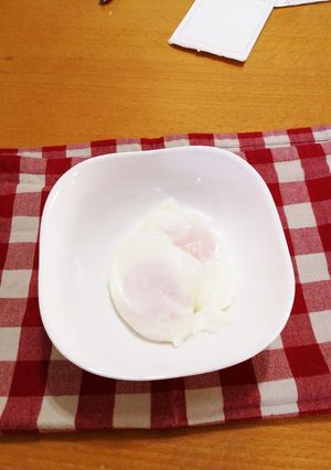 お湯だけで簡単！フライパンポーチドエッグ-レシピのメイン写真
