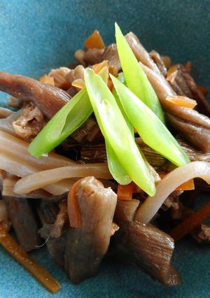 【新発田市の郷土料理】干しずいきの炒め煮-レシピのメイン写真