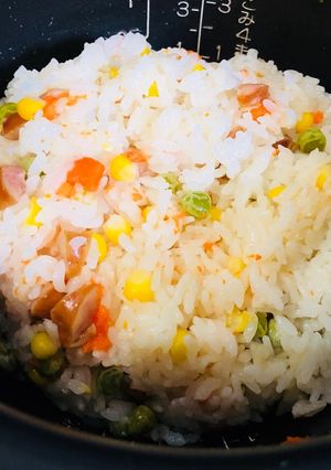超簡単♡炊飯器でシンプルピラフ-レシピのメイン写真