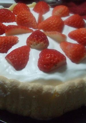 ビスキュイで豪華なワンホールケーキに！-レシピのメイン写真
